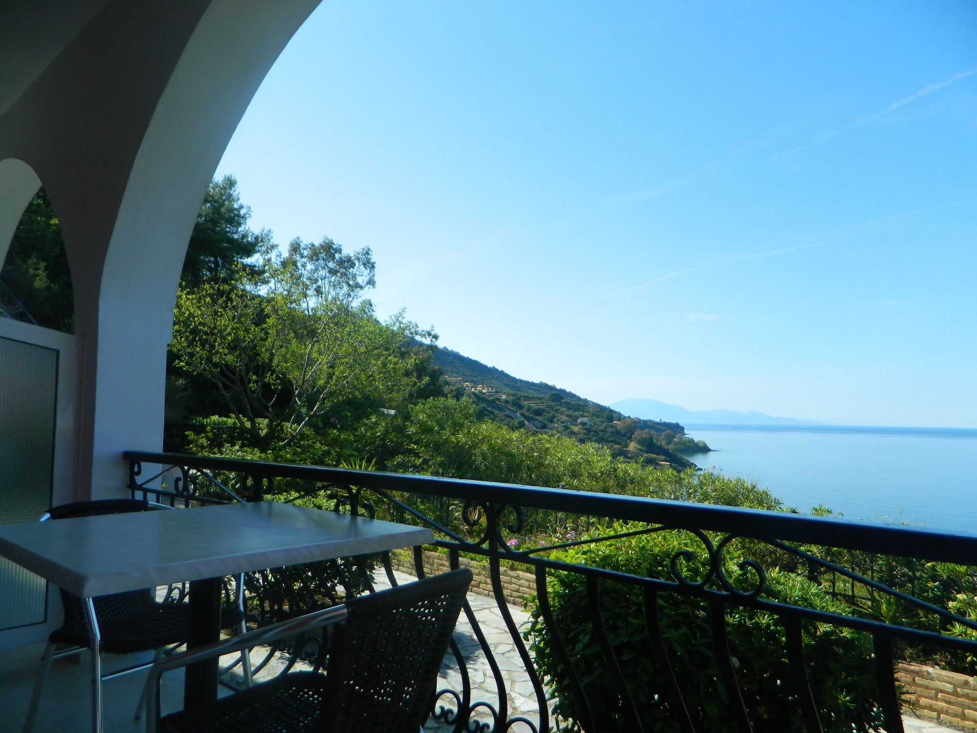 Villa Levante วาซิลิคอส ภายนอก รูปภาพ